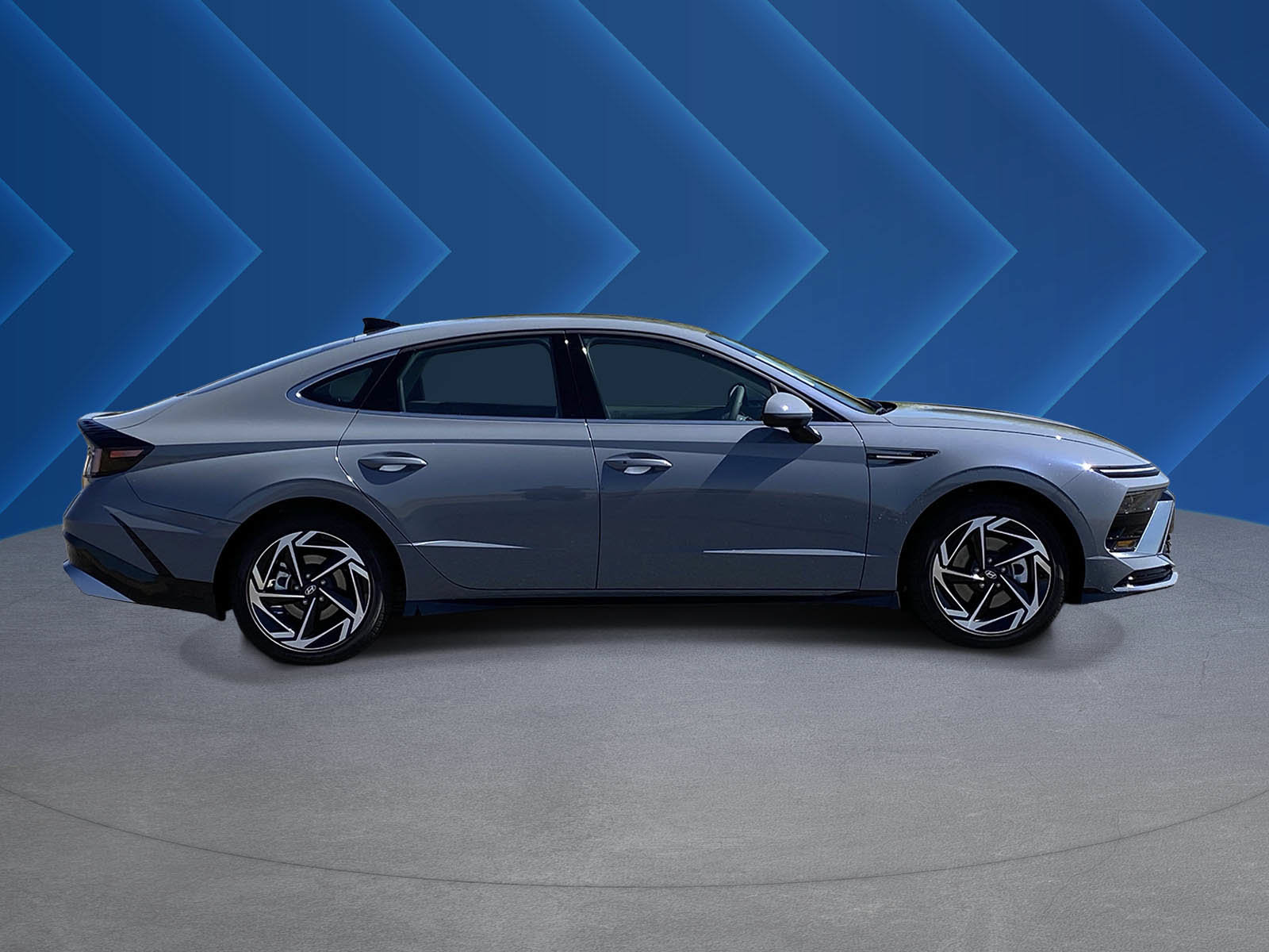 New 2026 Hyundai Sonata SEL FWD image 2