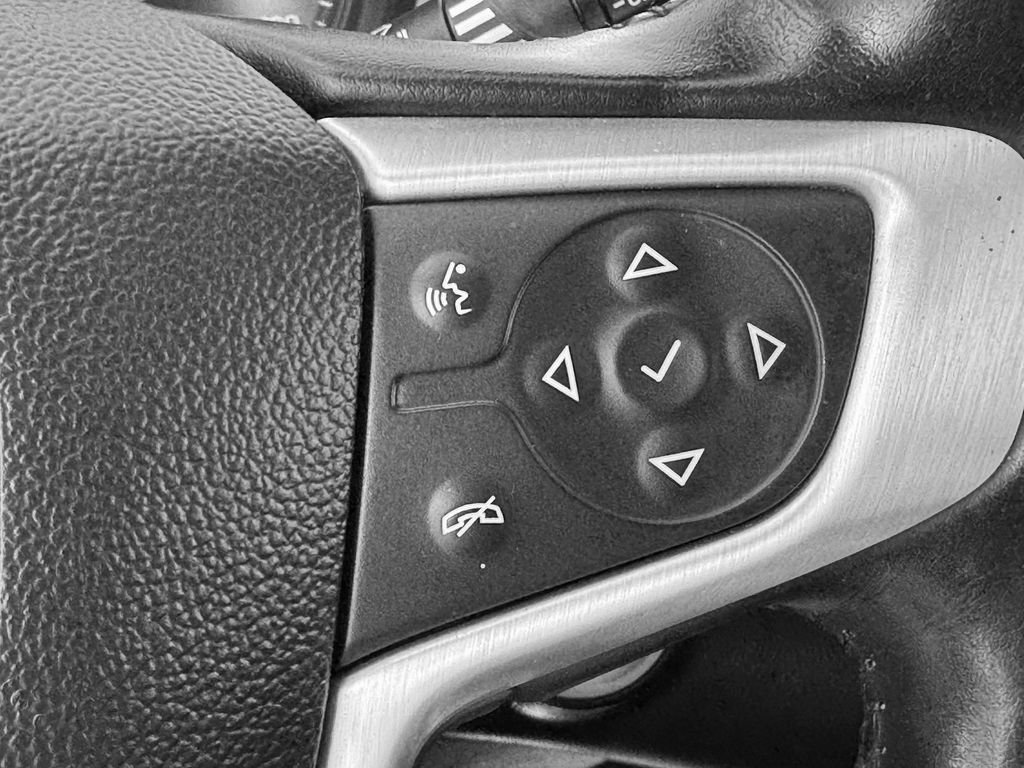 Used 2021 GMC Terrain SLT w/ Infotainment Package II AWD/4WD image 21