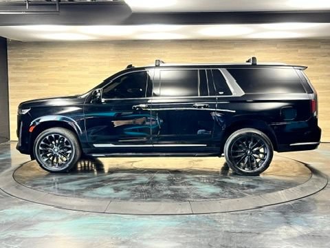 Used 2022 Cadillac Escalade ESV Premium Luxury AWD/4WD image 13