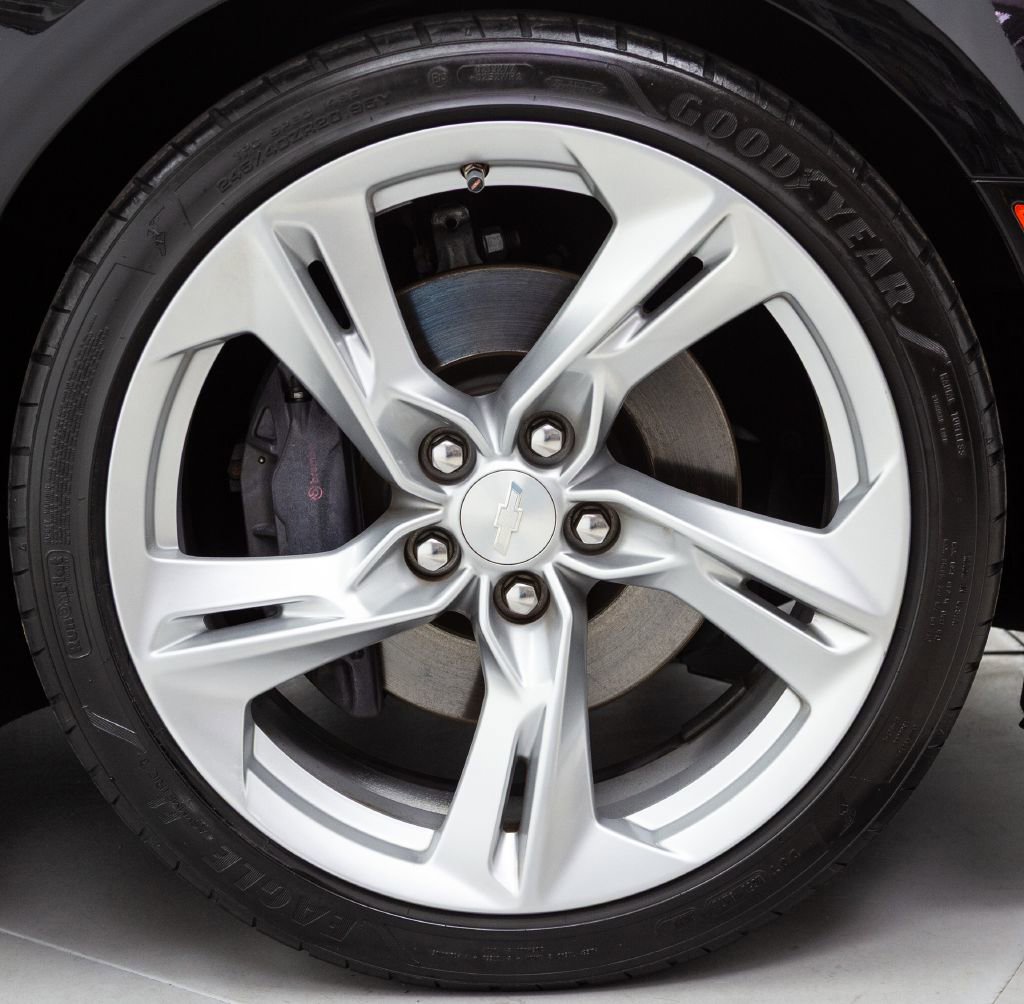 Used 2021 Chevrolet Camaro SS image 23