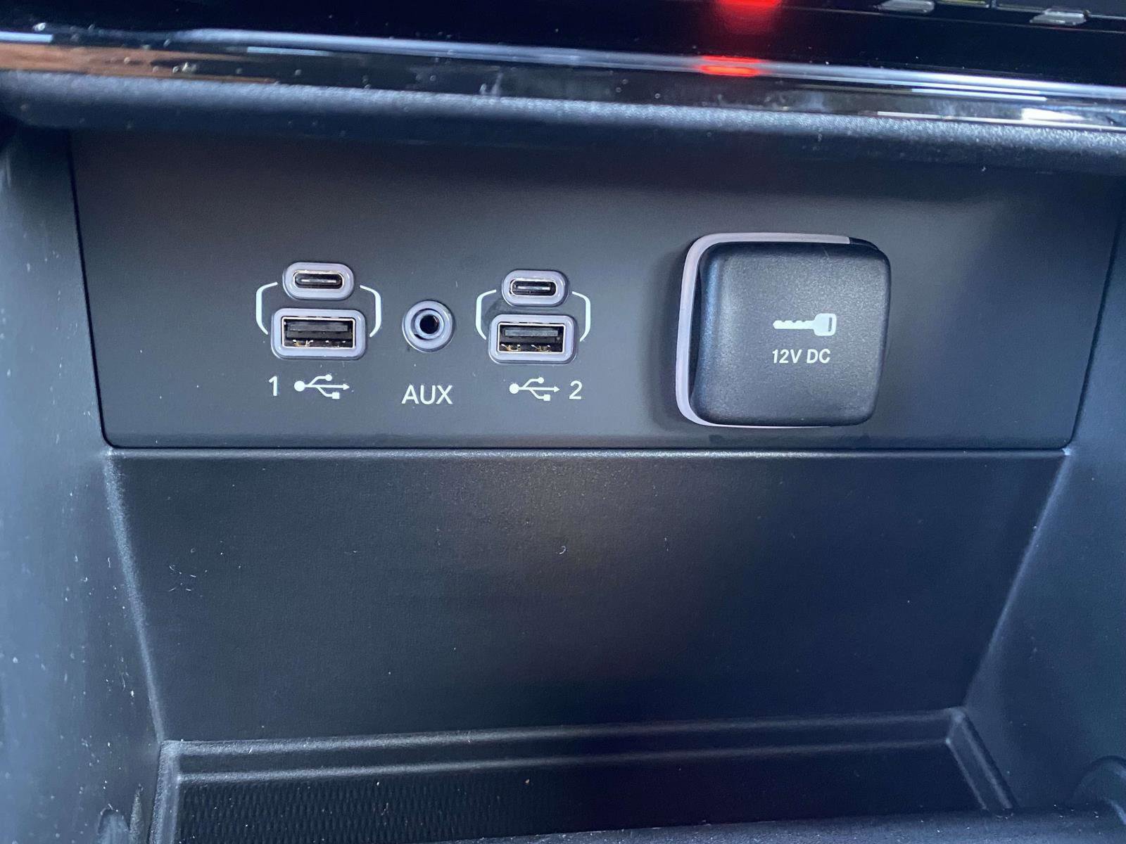 New 2025 Jeep Grand Cherokee Laredo X AWD/4WD image 4