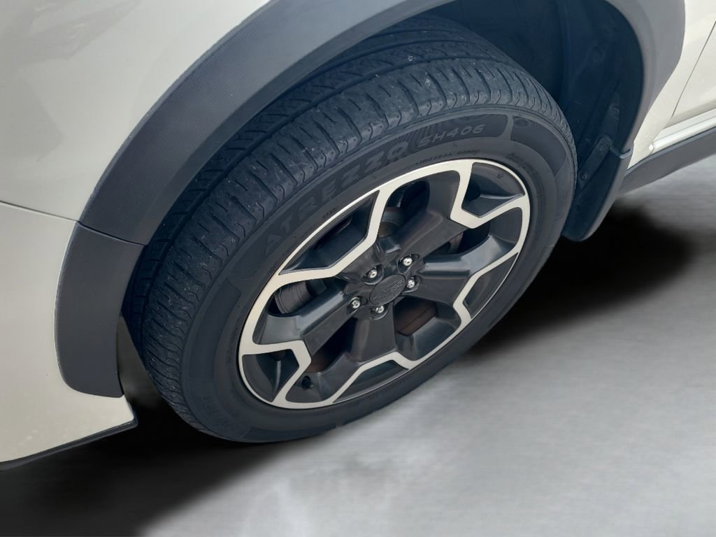 Used 2015 Subaru Crosstrek 2.0i Limited AWD/4WD image 10