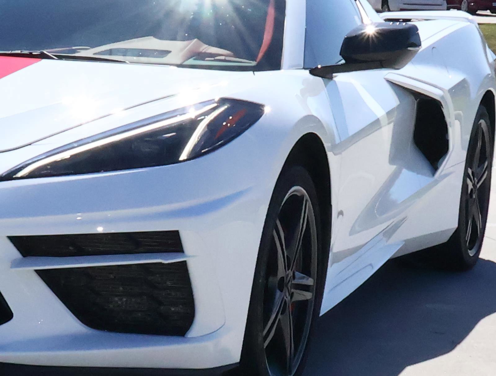 Used 2024 Chevrolet Corvette Stingray Premium Cpe w/ Z51 Performance Package image 10