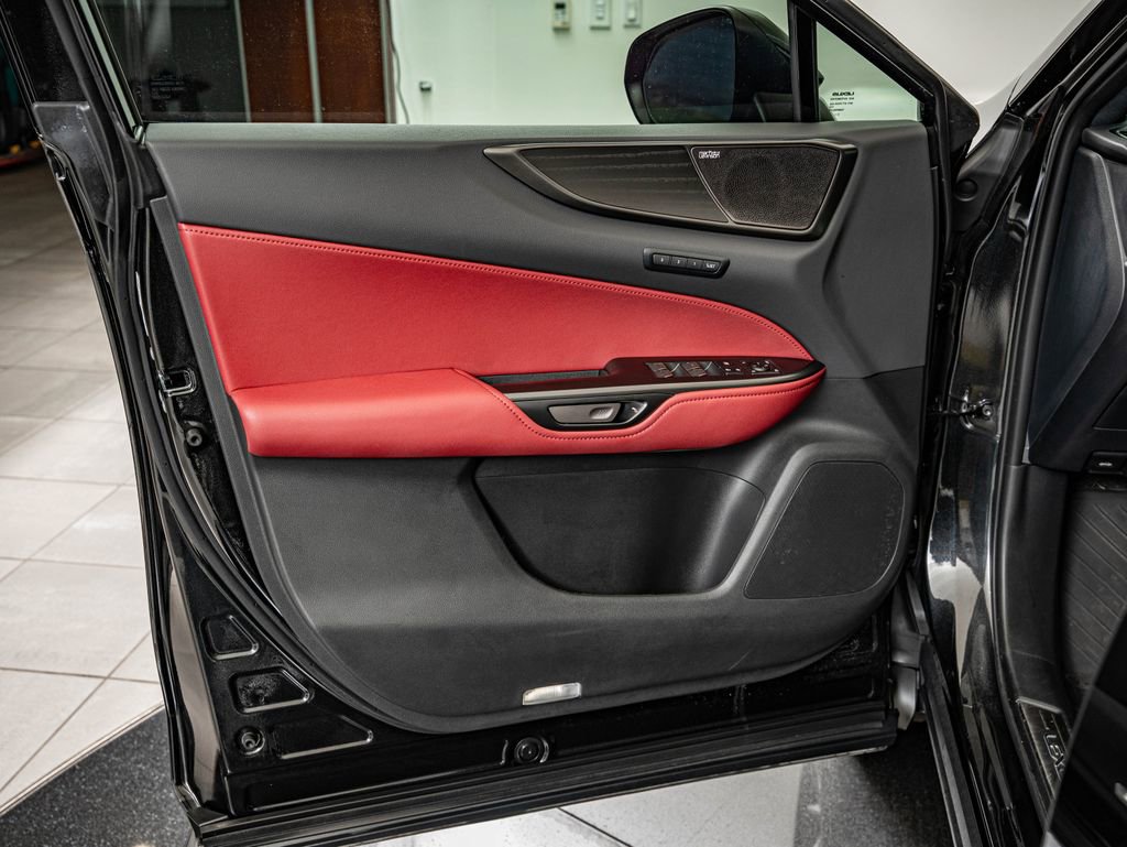 Certified 2025 Lexus NX 350h AWD w/ Accessory Package (2T) image 17