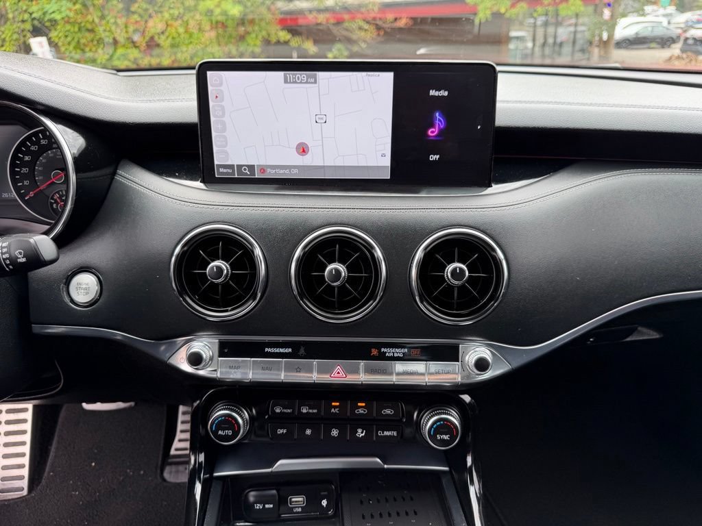 Used 2023 Kia Stinger GT2 AWD/4WD image 21