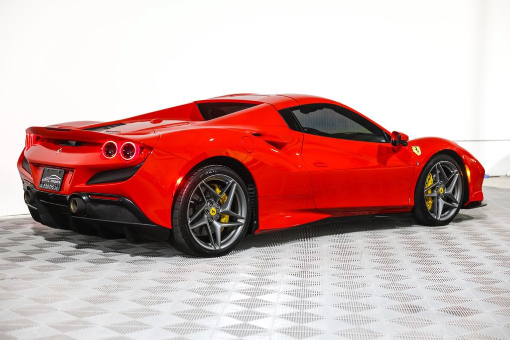 Used 2023 Ferrari F8 Tributo RWD image 9