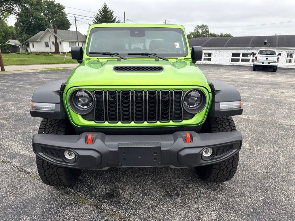 New 2025 Jeep Gladiator Mojave w/ Convenience Group AWD/4WD image 7