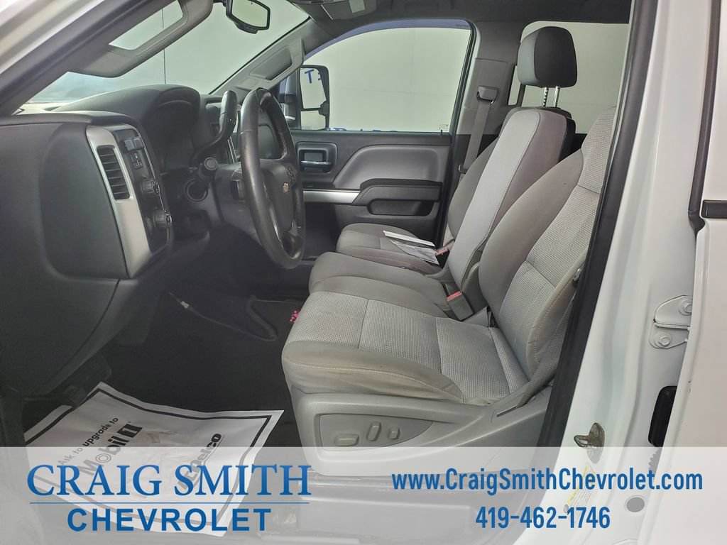 Used 2015 Chevrolet Silverado 2500 LT w/ LT Convenience Package AWD/4WD image 10