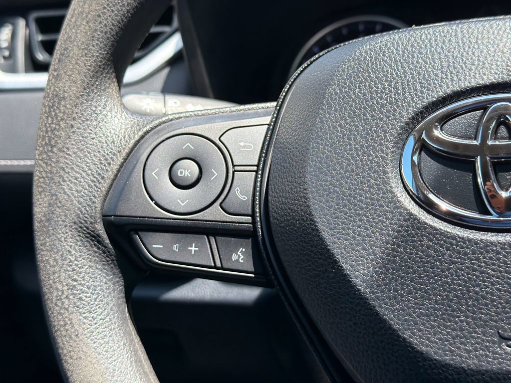Used 2019 Toyota RAV4 LE w/ All Weather Liner Package AWD/4WD image 21