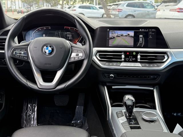 Used 2021 BMW 330i Sedan w/ Driving Assistance Package image 30