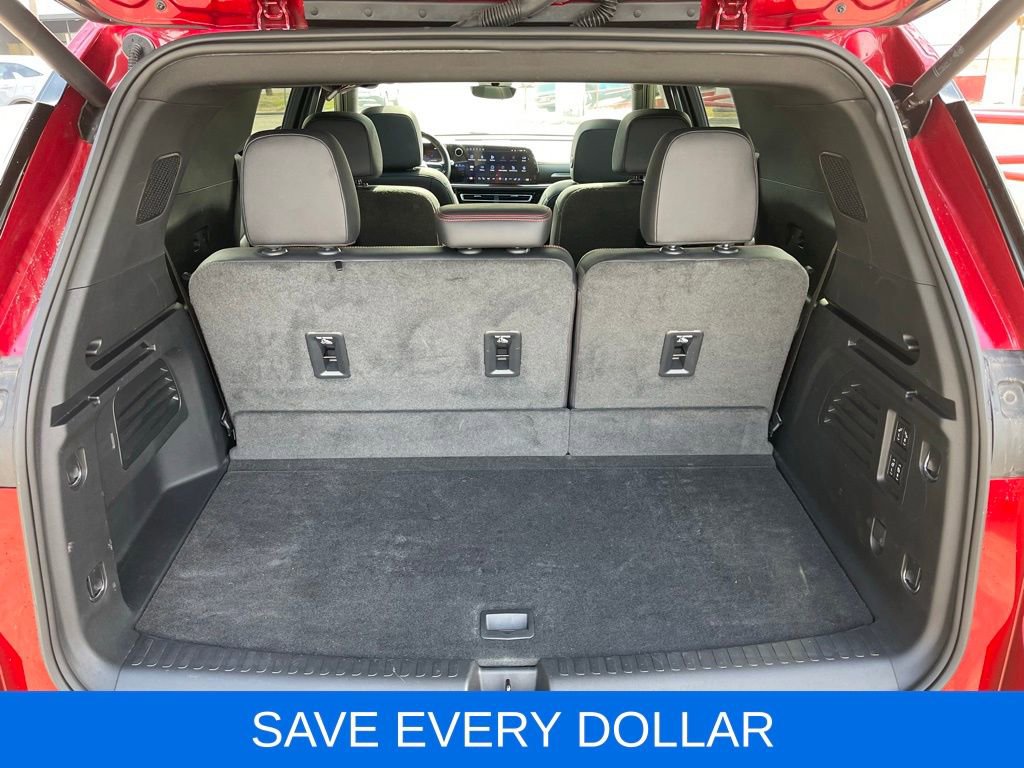 Used 2024 Chevrolet Traverse RS w/ LPO, Floor Liner Package image 6