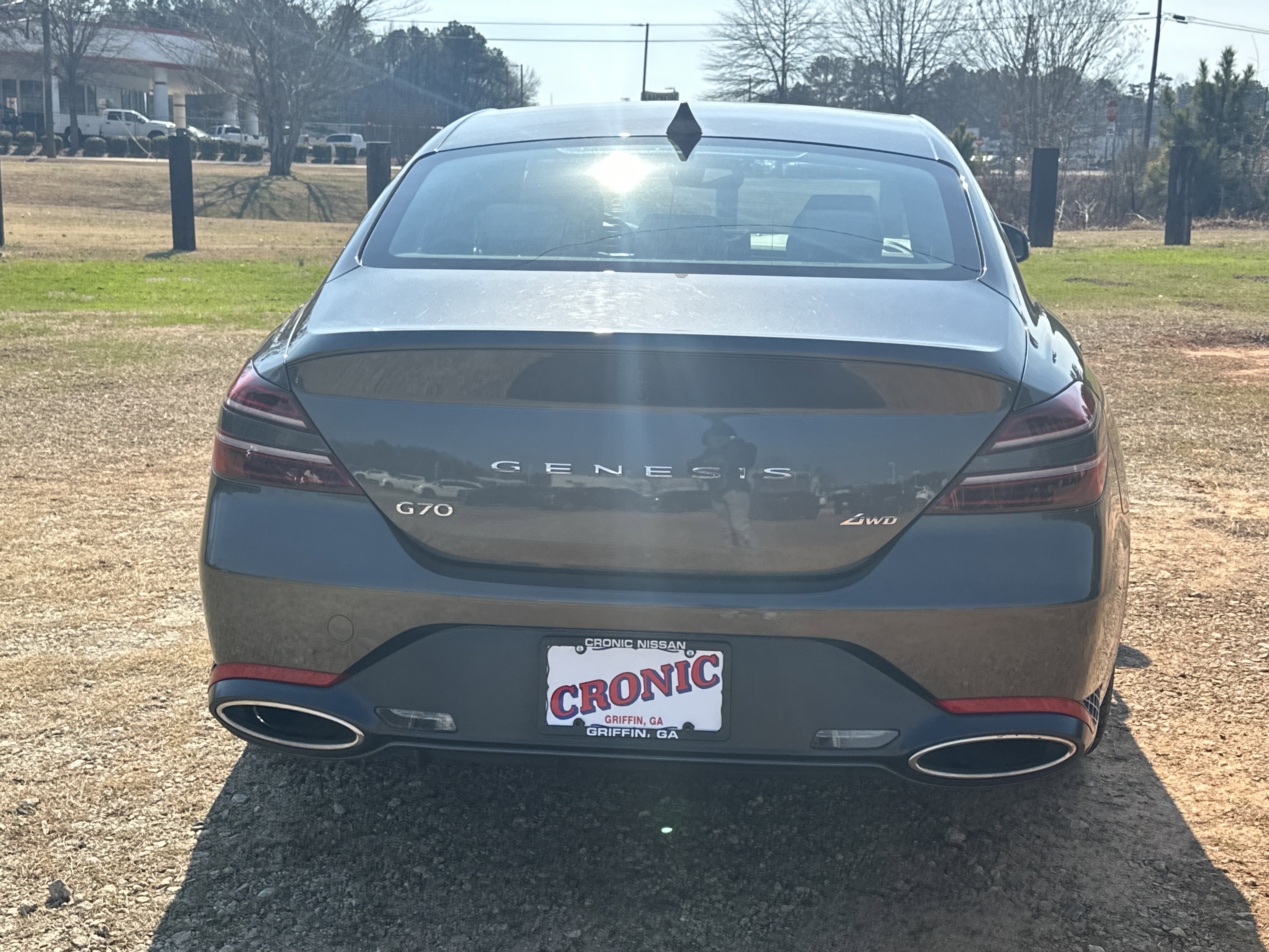 Used 2025 Genesis G70 2.5T image 6