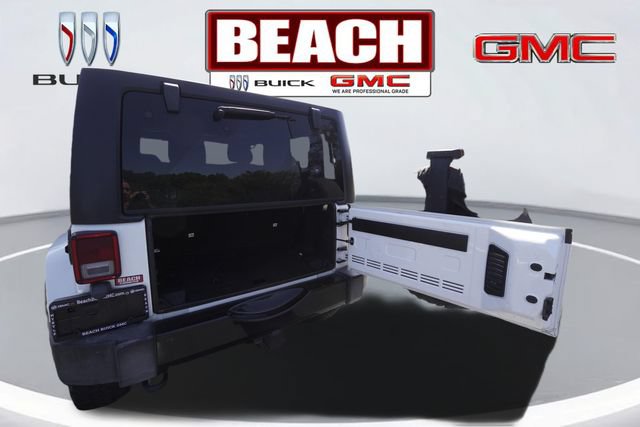 Used 2015 Jeep Wrangler Sport AWD/4WD image 22