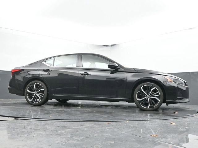Used 2024 Nissan Altima 2.5 SR image 49