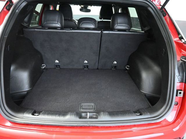 Used 2024 Jeep Compass Latitude image 18