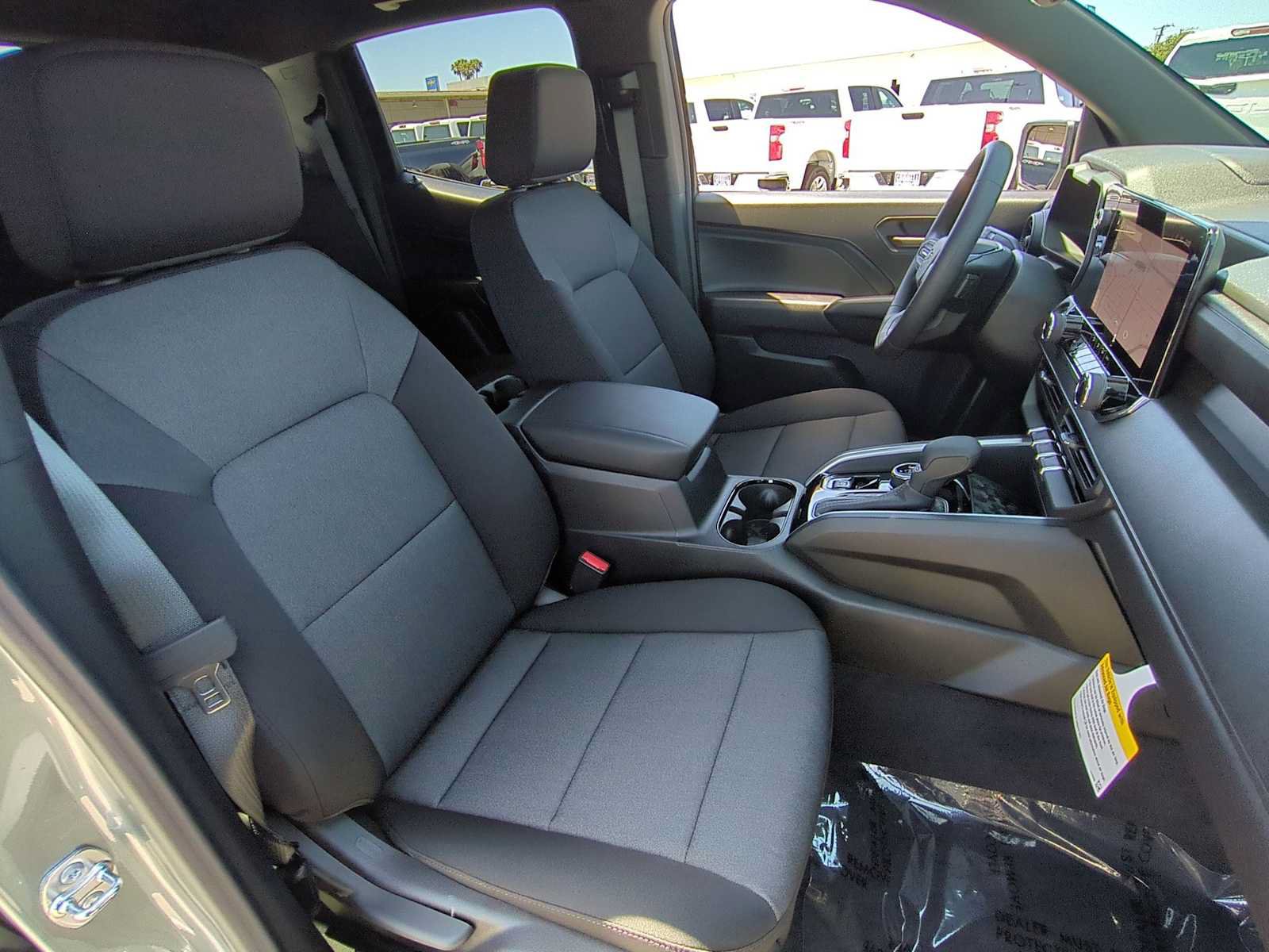 New 2026 Chevrolet Colorado Trail Boss w/ Midnight Edition AWD/4WD image 27