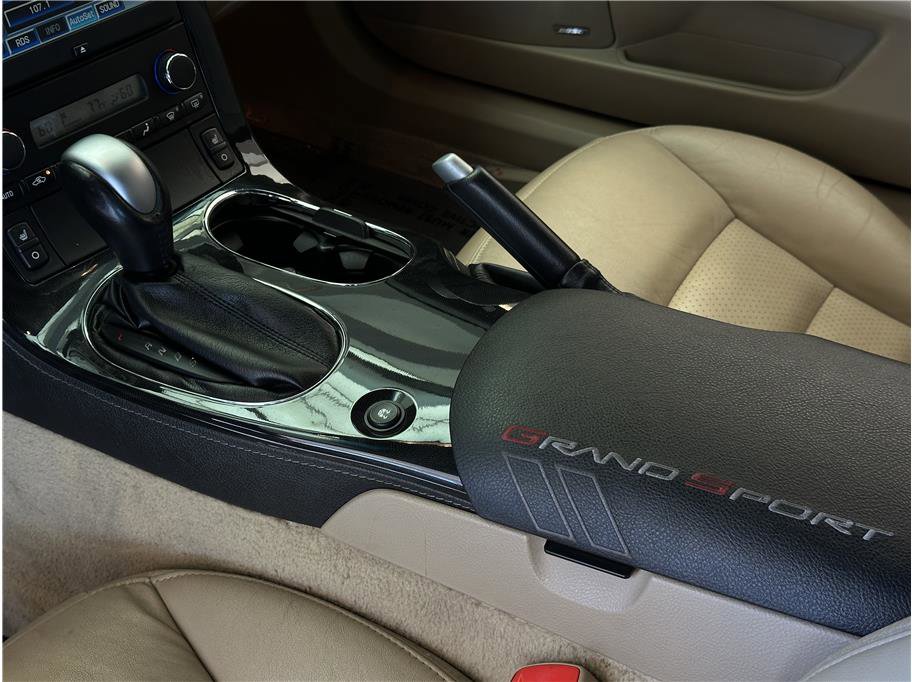 Used 2011 Chevrolet Corvette Grand Sport w/ Preferred Equipment Group image 16