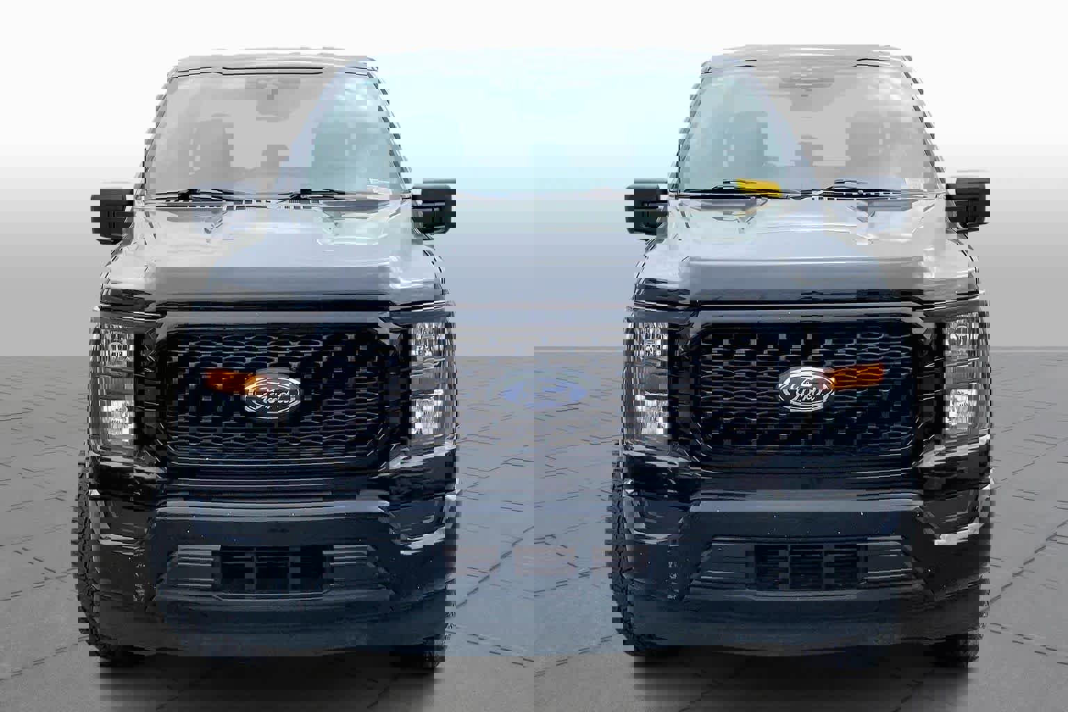 Used 2023 Ford F150 XL w/ STX Appearance Package image 4