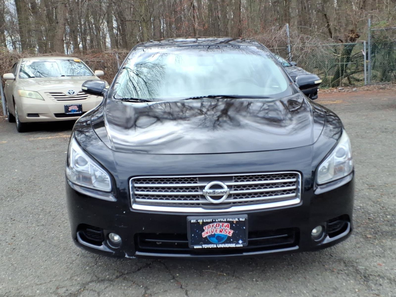 Used 2009 Nissan Maxima 3.5 SV w/ Sport Pkg image 2