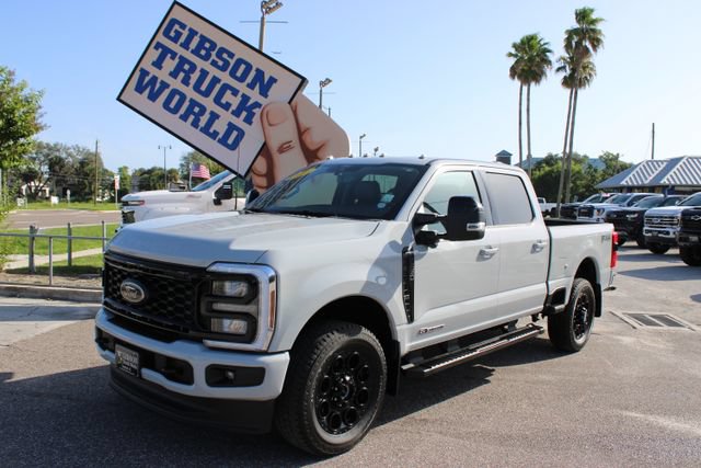 Used 2026 Ford F250 Lariat w/ Black Appearance Package AWD/4WD image 1