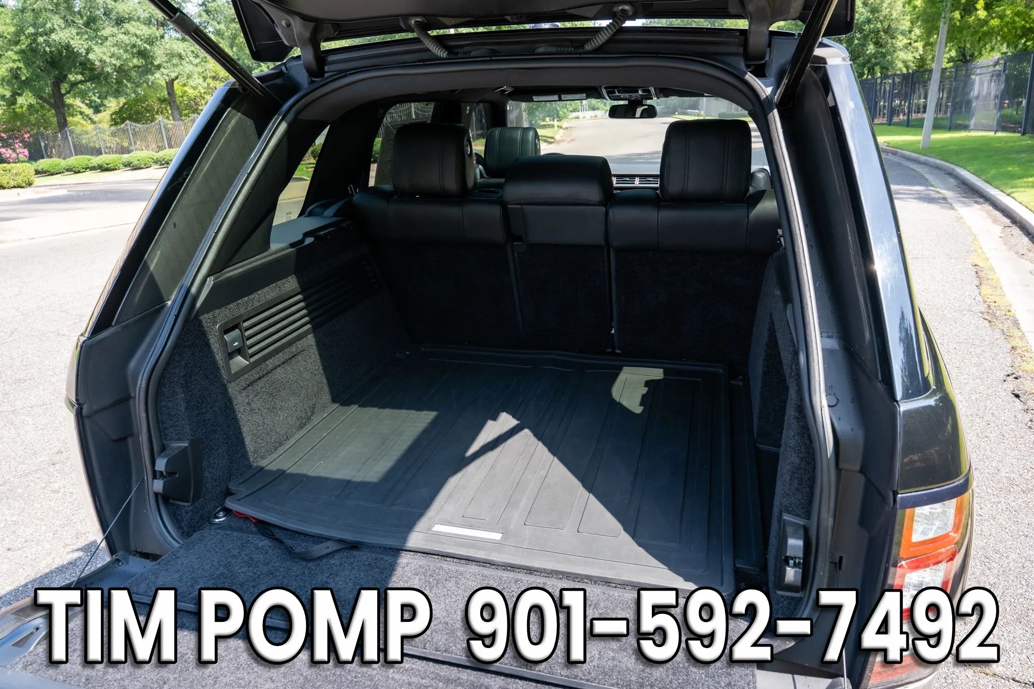 Used 2016 Land Rover Range Rover Supercharged AWD/4WD image 14