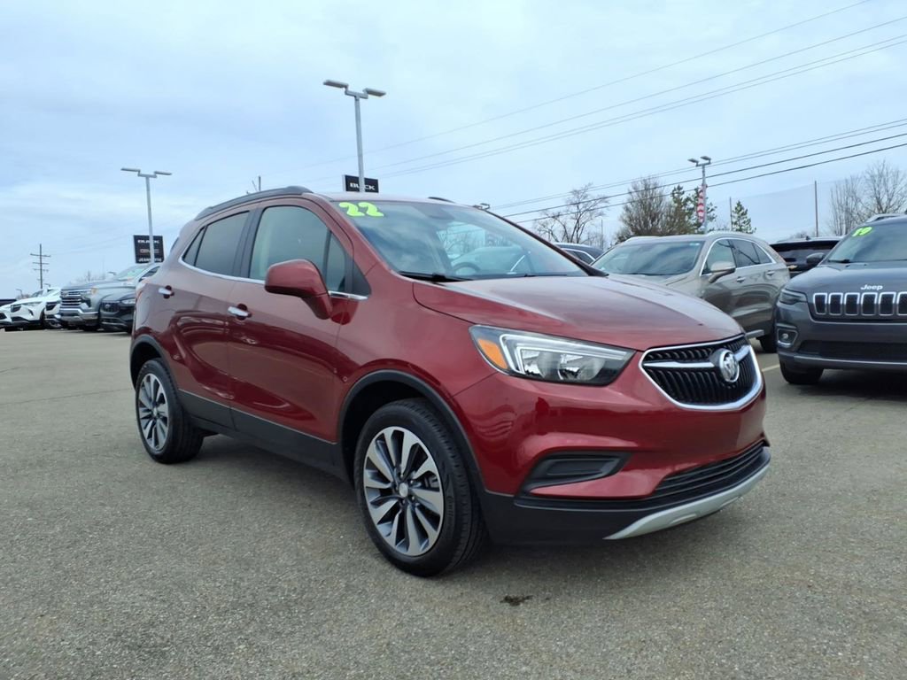 Used 2022 Buick Encore Preferred w/ Safety Package image 3