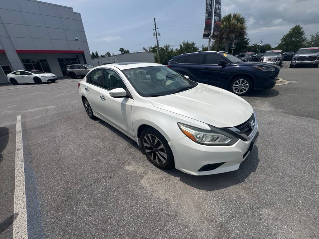 Used 2016 Nissan Altima 2.5 SV w/ Convenience Package FWD image 15
