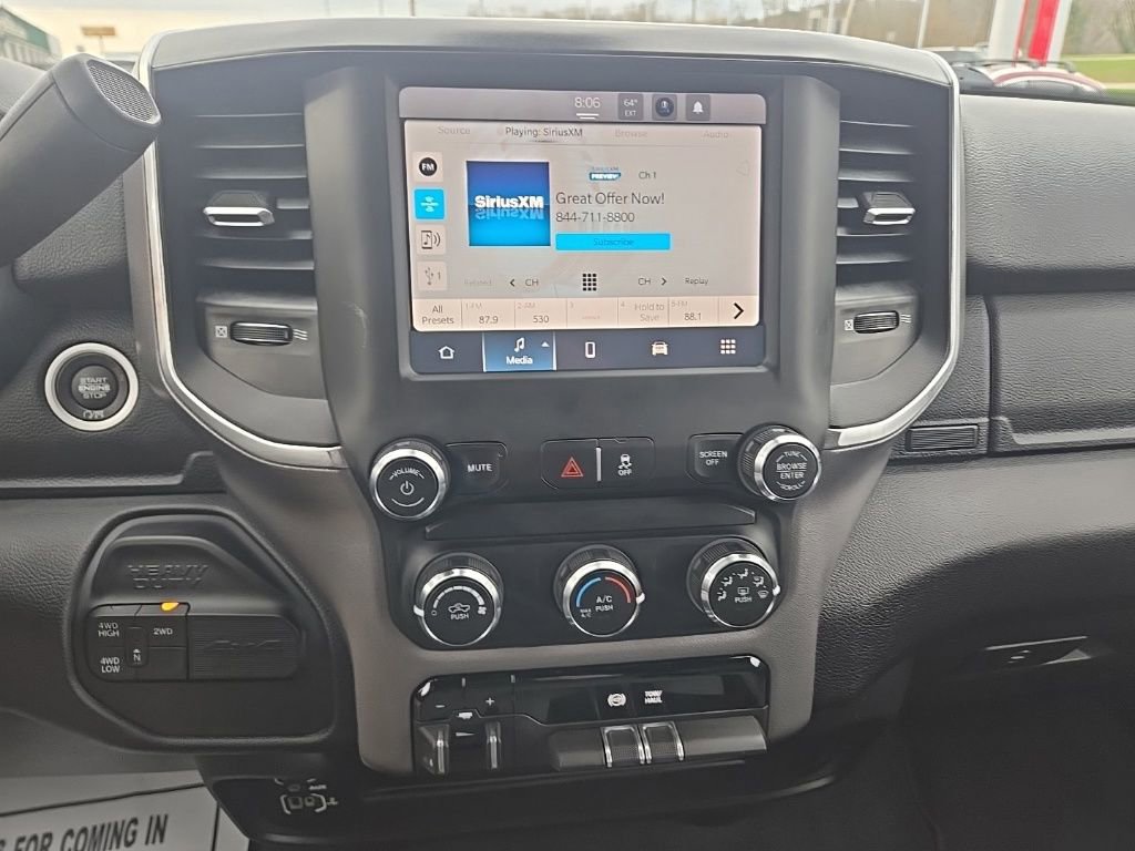 Used 2024 RAM 3500 Big Horn AWD/4WD image 17