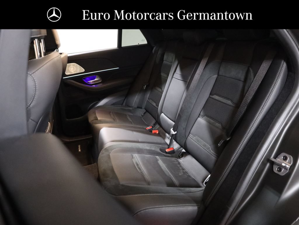 Used 2024 Mercedes-Benz GLE 53 AMG 4MATIC Coupe image 43
