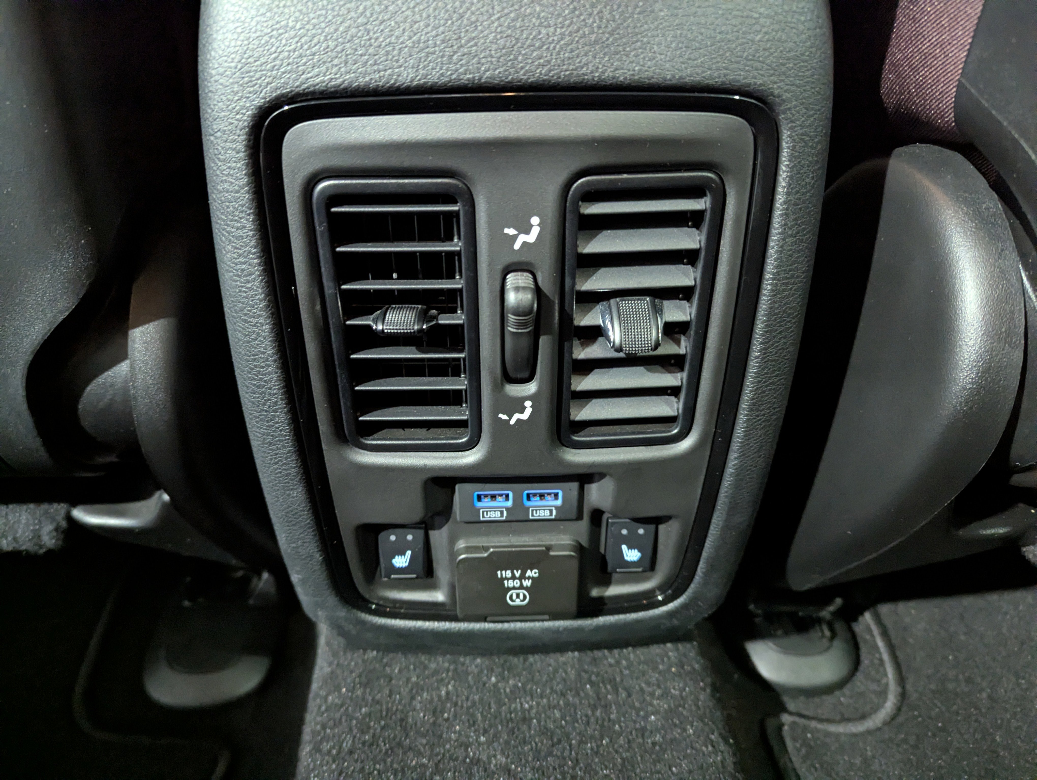 Used 2024 Dodge Durango GT AWD/4WD image 13