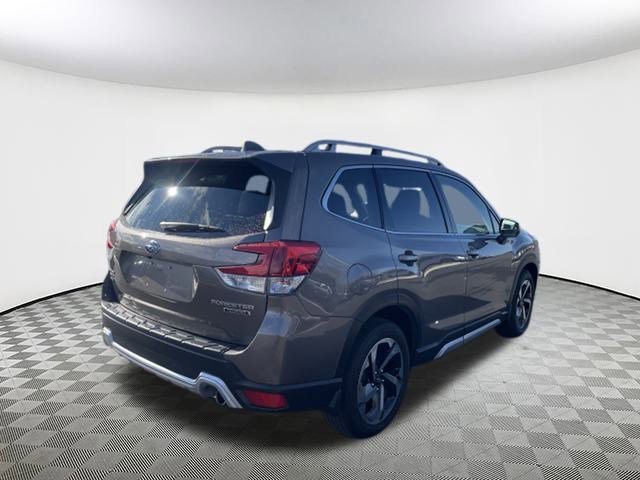 Certified 2022 Subaru Forester Touring w/ Popular Package #3 image 9