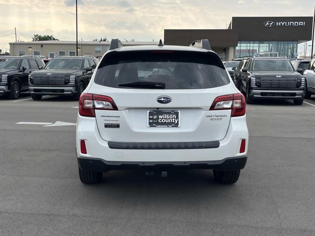 Used 2017 Subaru Outback 2.5i Limited AWD/4WD image 6