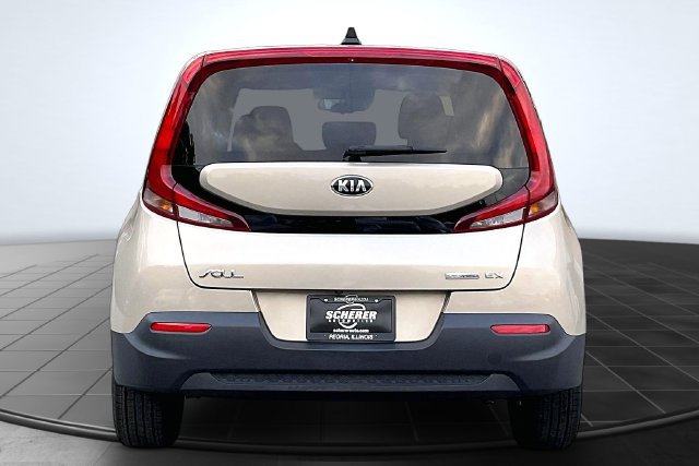 Used 2020 Kia Soul EX FWD image 4