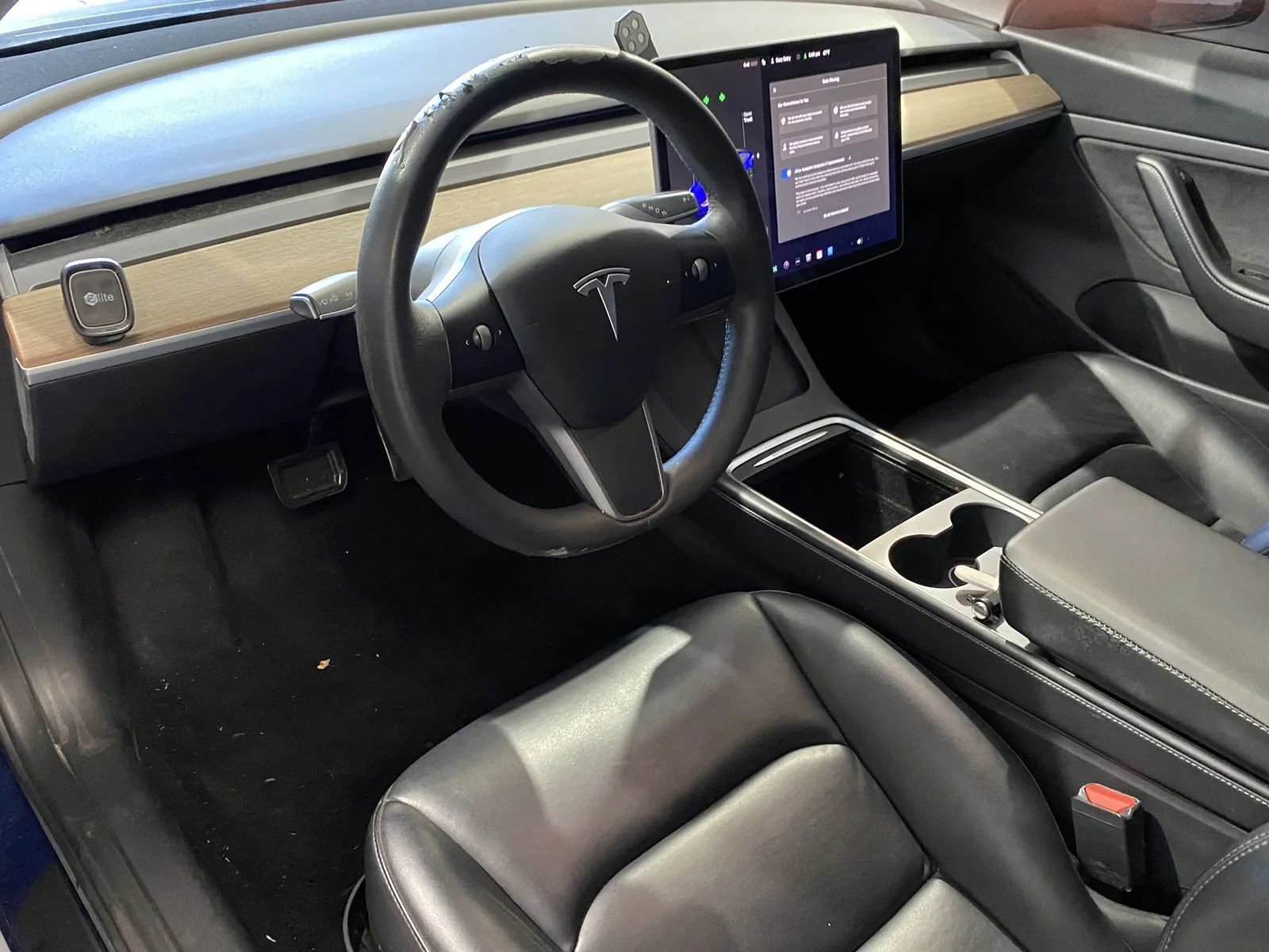 Used 2021 Tesla Model 3 Standard Range Plus RWD image 10