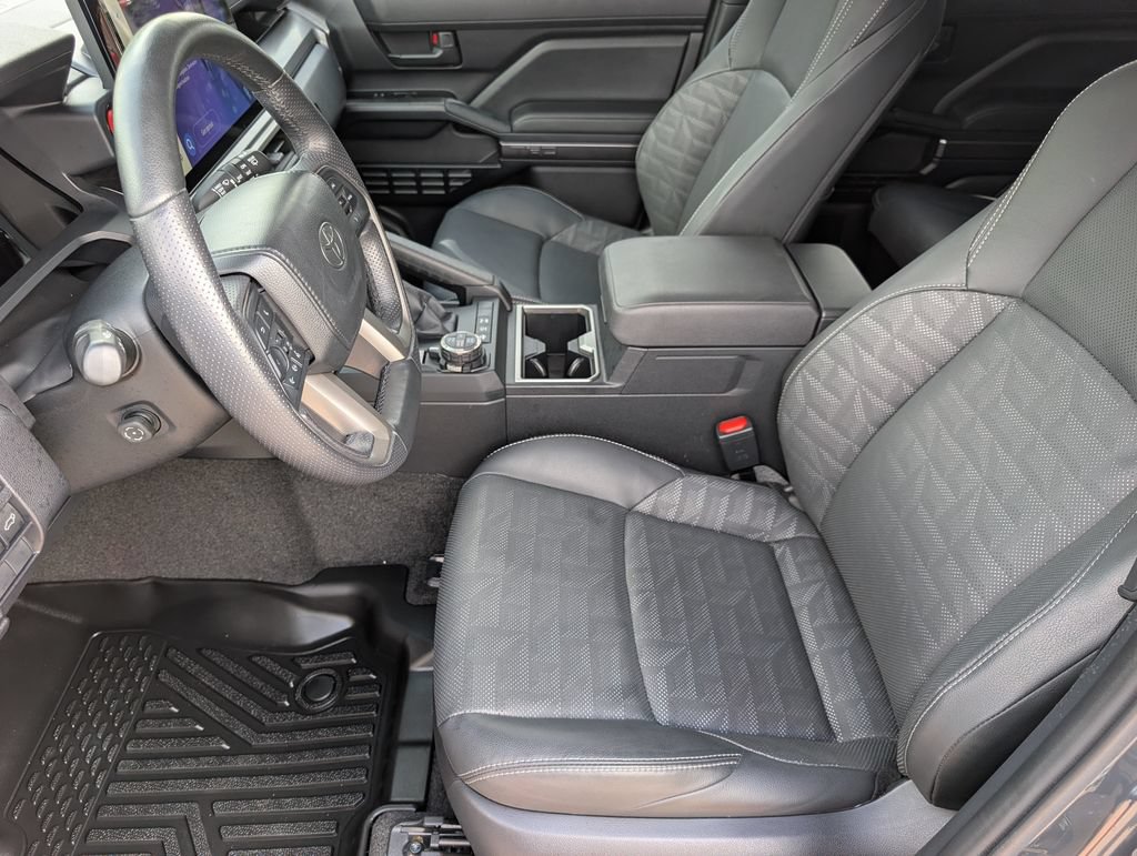 Used 2025 Toyota 4Runner TRD Off-Road Premium w/ Tow Technology Package AWD/4WD image 14
