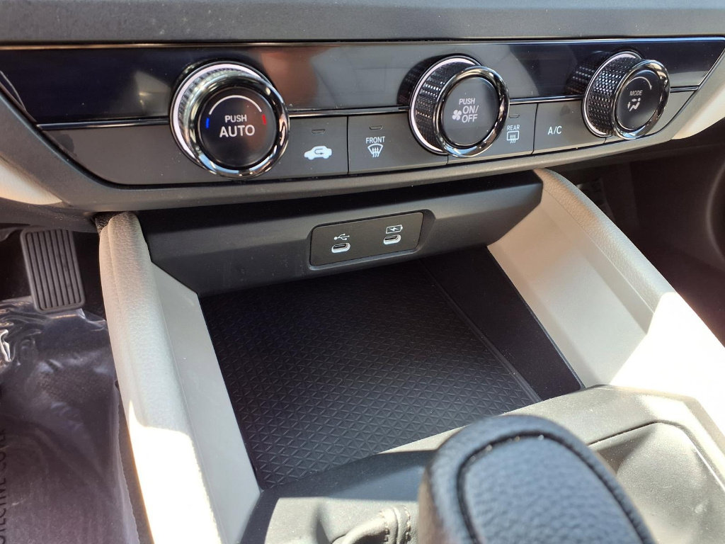Used 2023 Honda Accord LX image 20