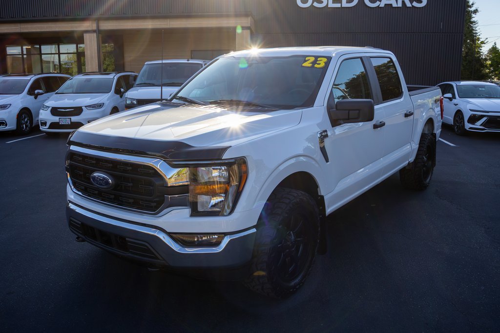 Used 2023 Ford F150 XLT w/ Trailer Tow Package AWD/4WD image 3