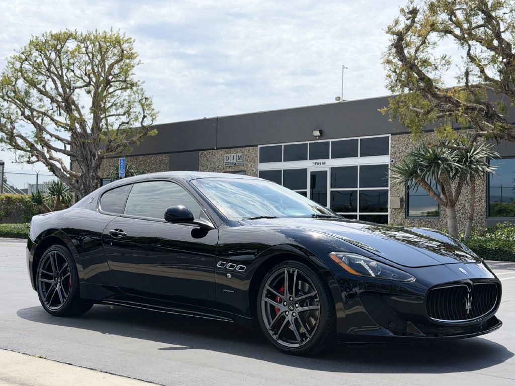 Used 2017 Maserati GranTurismo Sport RWD image 3