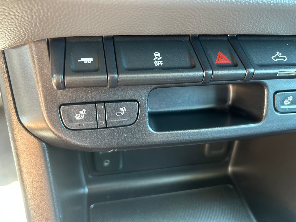 Used 2017 Chevrolet Colorado Z71 AWD/4WD image 32