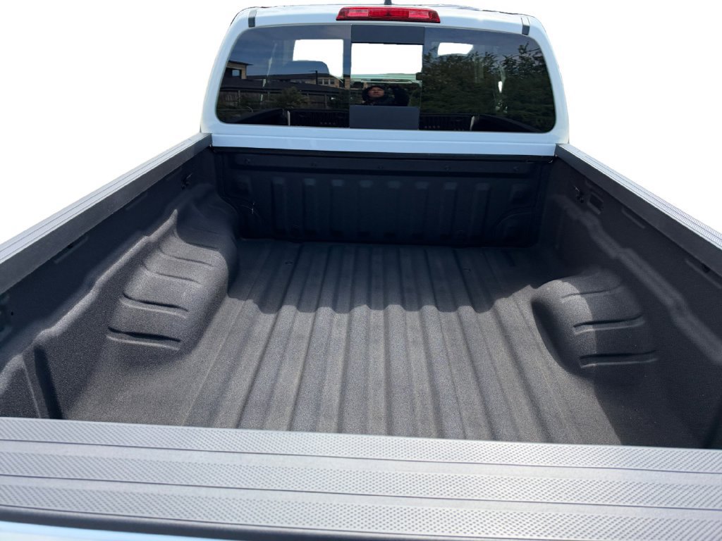New 2027 Nissan Frontier S w/ S Utility Package RWD image 18