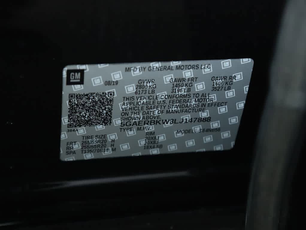 Used 2020 Buick Enclave Essence w/ Sport Touring Edition FWD image 22