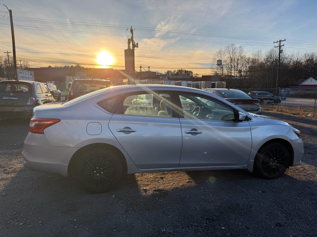 Used 2017 Nissan Sentra S image 23