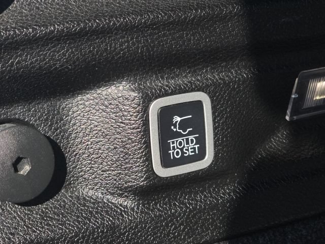 Used 2022 Jeep Grand Cherokee L Summit AWD/4WD image 44