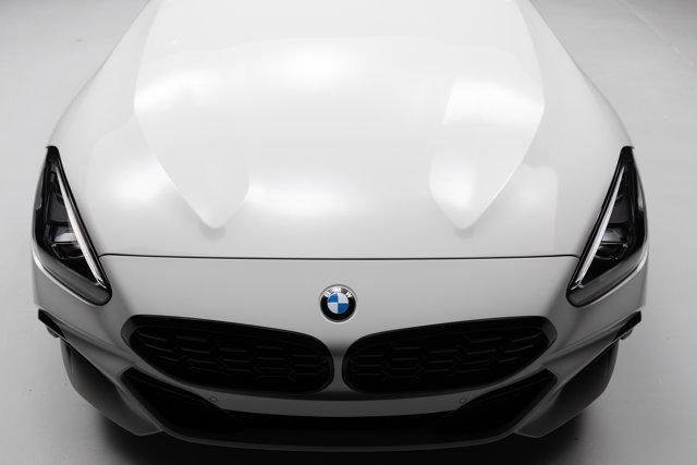 Used 2025 BMW Z4 M40i w/ Edition image 45