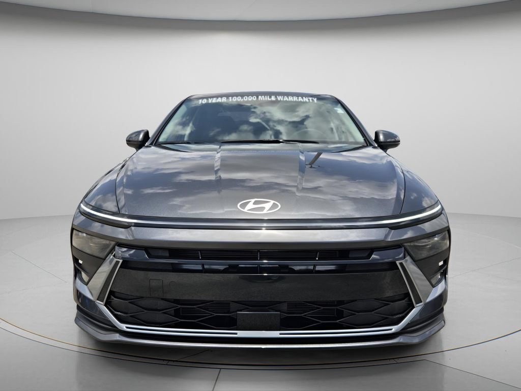 Certified 2025 Hyundai Sonata SE FWD image 5