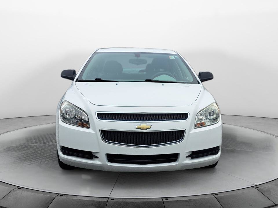 Used 2012 Chevrolet Malibu LS w/ LS Uplevel Package FWD image 2