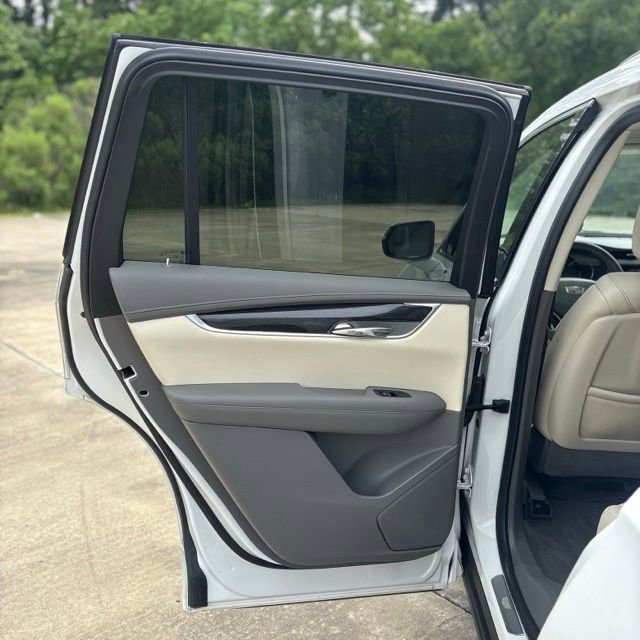 Used 2022 Cadillac XT6 Premium Luxury AWD/4WD image 23