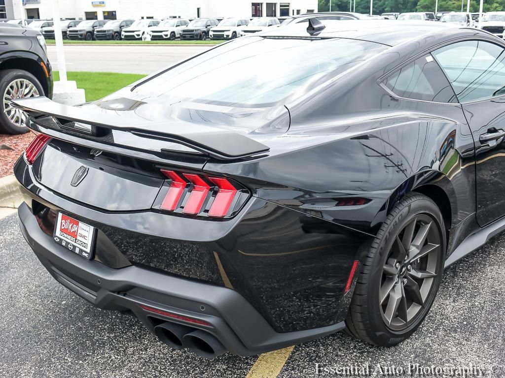 Used 2025 Ford Mustang Dark Horse RWD image 9