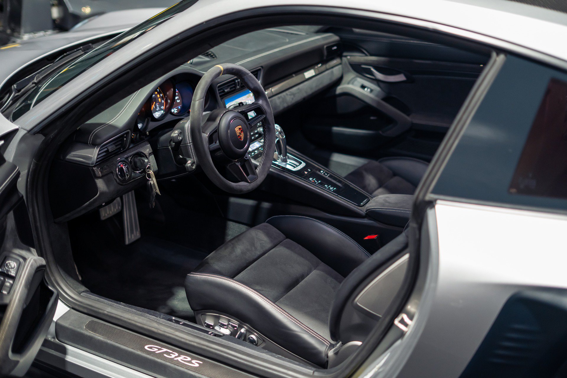 Used 2019 Porsche 911 GT3 RS RWD video 2