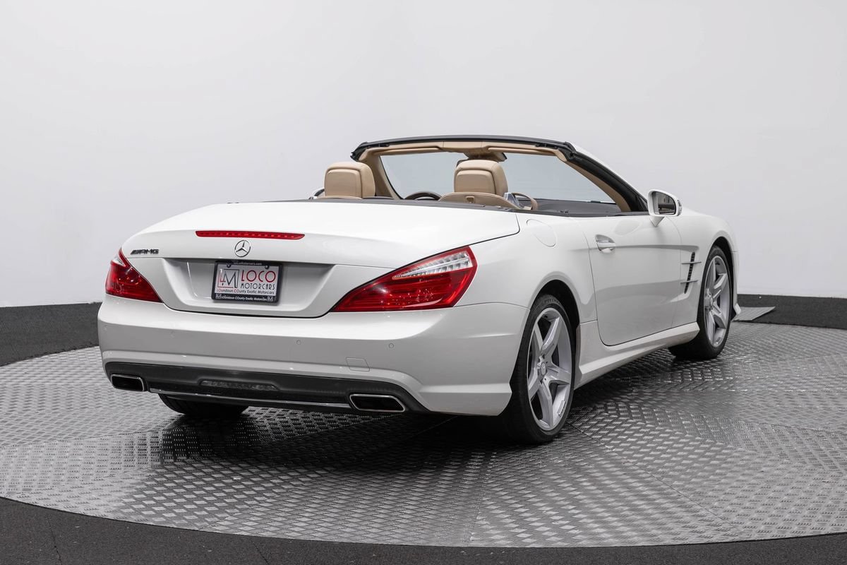 Used 2015 Mercedes-Benz SL 400 w/ Premium I Package image 5